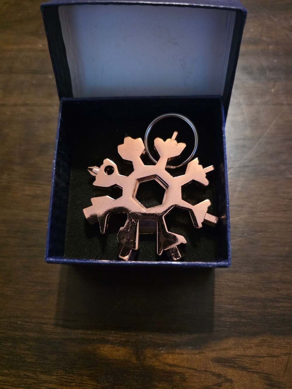 New 18-in-1 Stainless Steel Snowflake Multi-Tool Wrench Keychain